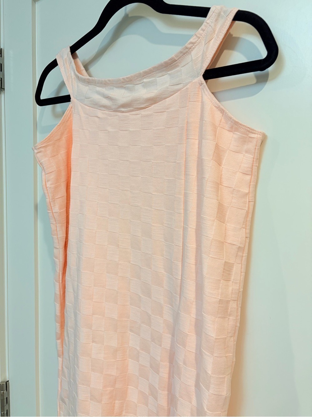 Urban Outfitters Pink Textured Midi Dress NWT M - Picture 3 of 9